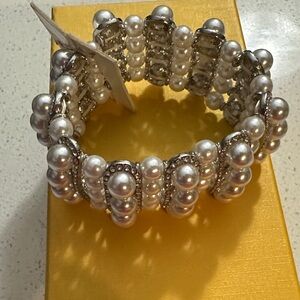 DaVinci Silver and White Pearl Bracelet